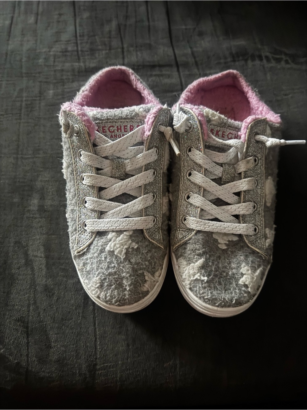 Skechers street girls  size 3.5. Mule sneakers Fuzzy with Pink Lining